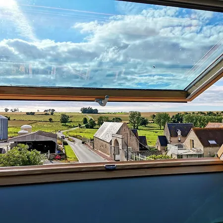 Gold Beach Saint-Come-de-Fresne